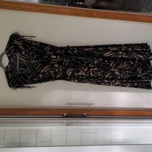 Chaps Sleeveless Midi Dress Size L Black and Beige Design